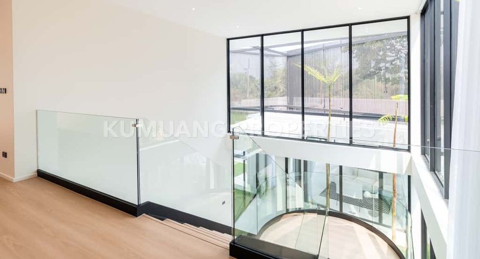 For rent 4 bedrooms villa in Hang Dong, Chiang Mai