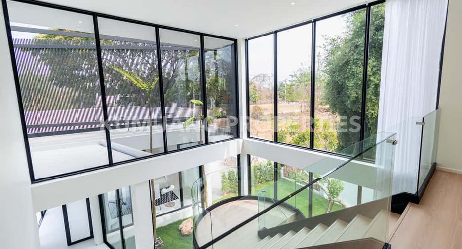 For rent 4 bedrooms villa in Hang Dong, Chiang Mai