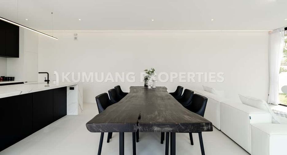 For rent 4 bedrooms villa in Hang Dong, Chiang Mai