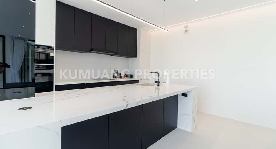 For rent 4 bedrooms villa in Hang Dong, Chiang Mai