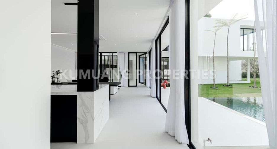 For rent 4 bedrooms villa in Hang Dong, Chiang Mai