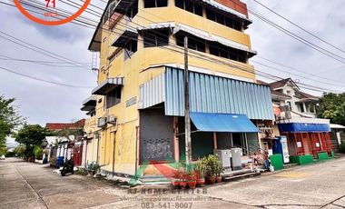À vendre 15 chambres maison à Saphan Sung, Bangkok
