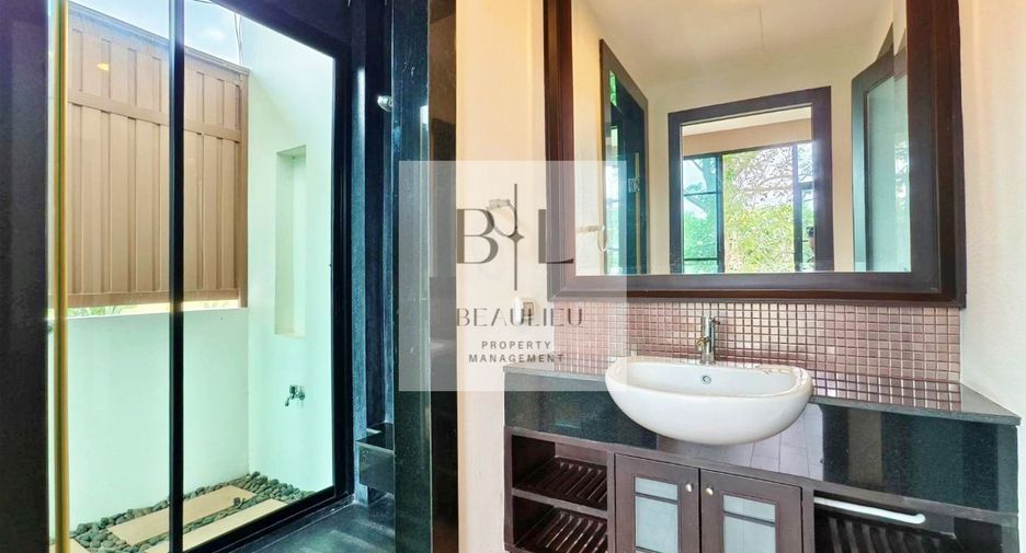 For sale 3 bedrooms house in Bang Lamung, Chonburi