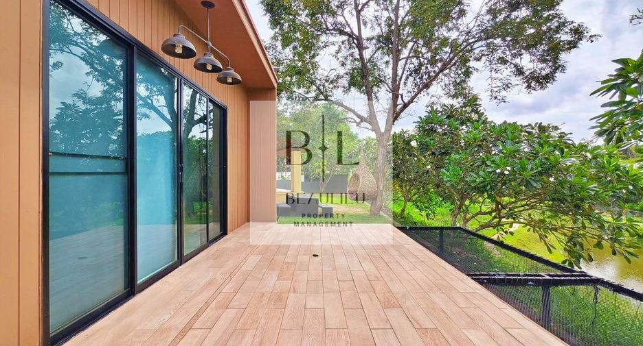 For sale 3 bedrooms house in Bang Lamung, Chonburi