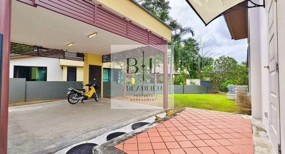 For sale 3 bedrooms house in Bang Lamung, Chonburi