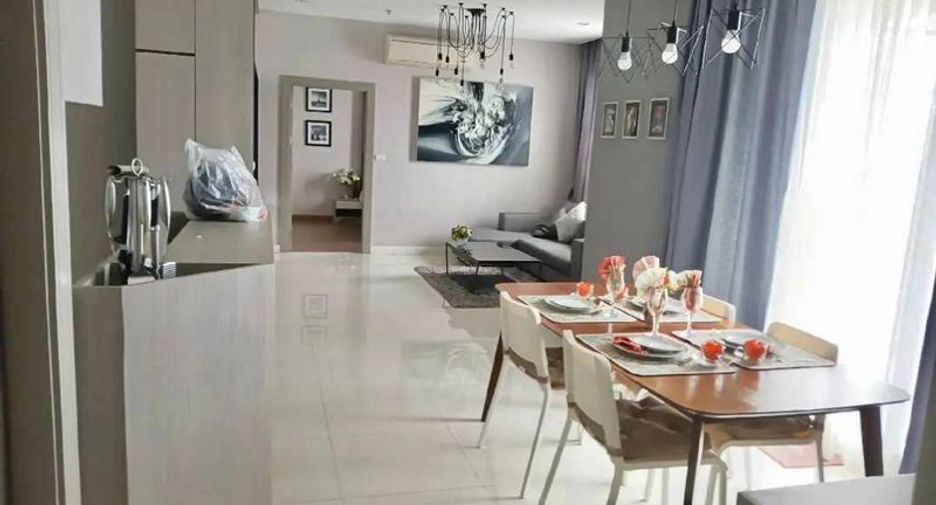 À vendre 2 chambres condo à Si Racha, Chonburi