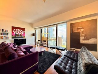 À louer 2 chambres condo à Pathum Wan, Bangkok