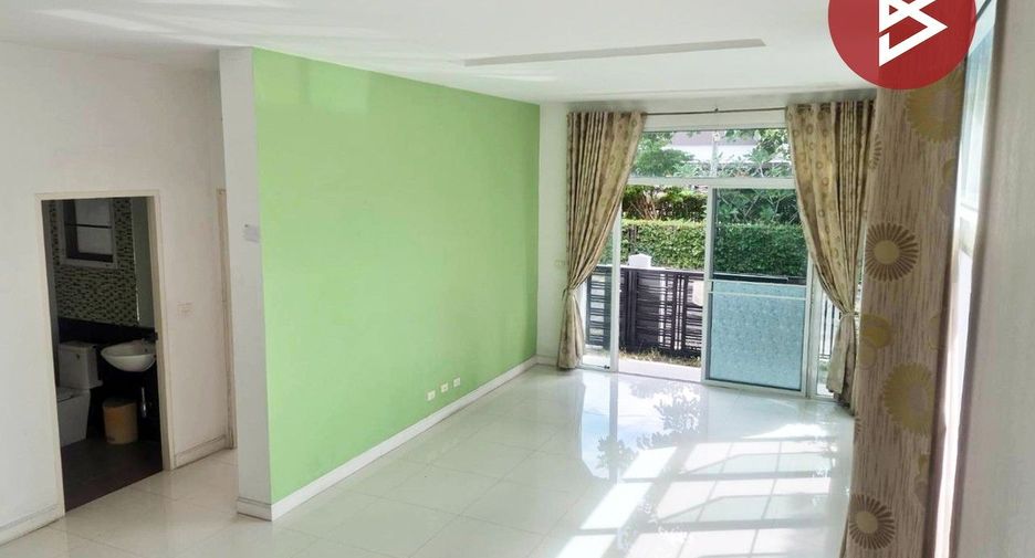 For sale 3 bedrooms house in Phan Thong, Chonburi
