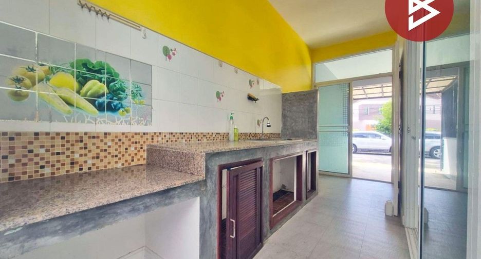For sale 3 bedrooms house in Phan Thong, Chonburi