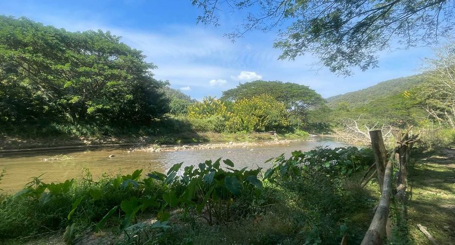 Grundstück zum Kauf in Doi Saket, Chiang Mai