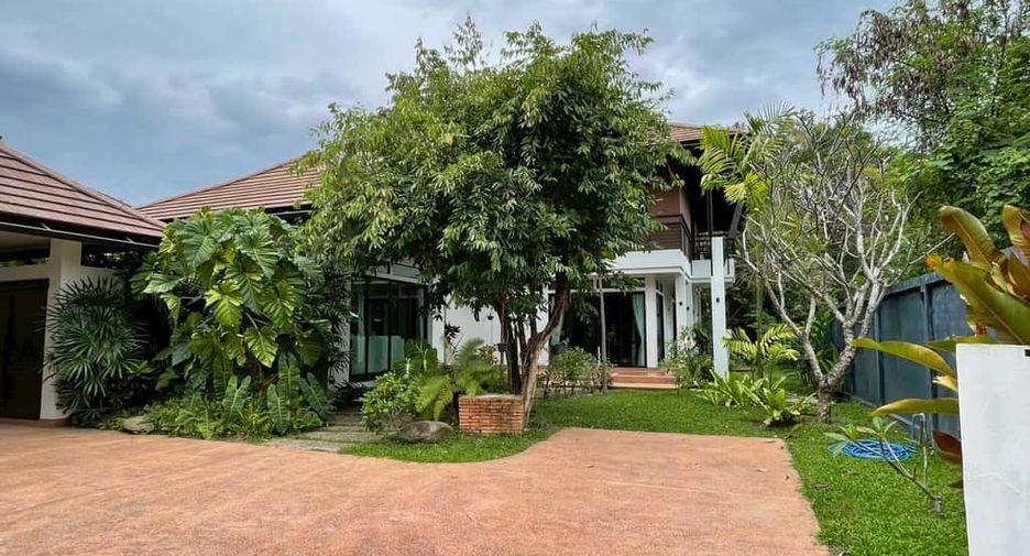For rent 4 bedrooms villa in Hang Dong, Chiang Mai