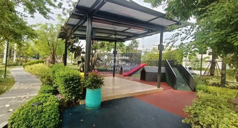 Casa adosada en venta de 3 habitaciones en Krathum Baen, Samut Sakhon