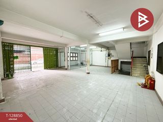 For sale 3 bedrooms townhouse in Bang Na, Bangkok