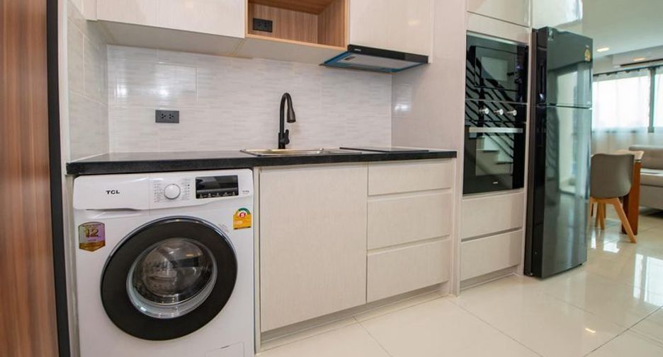 For sale 2 bedrooms condo in Bang Lamung, Chonburi