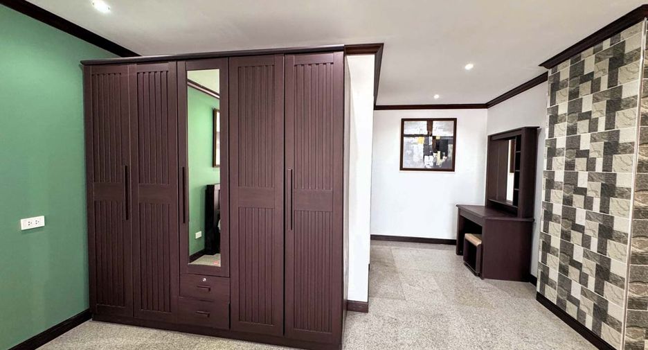 À vendre 2 chambres condo à Bang Lamung, Chonburi