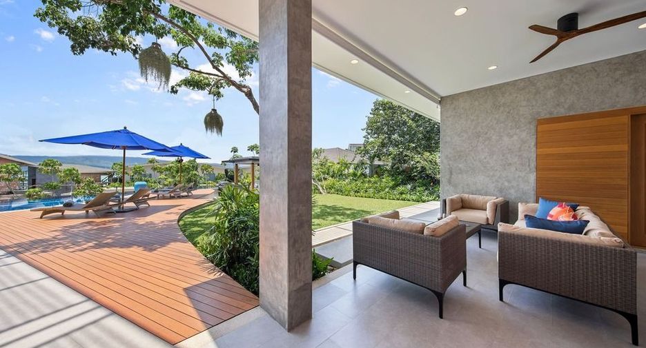 For rent 4 bedrooms villa in Ko Samui, Surat Thani
