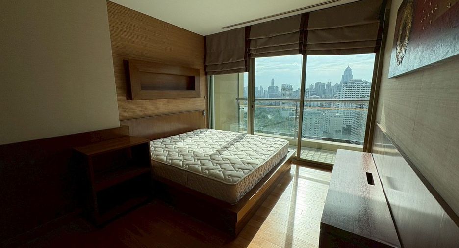 Condo en venta de 2 habitaciones en Khlong Toei, Bangkok