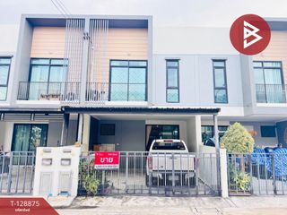 For sale 3 bedrooms townhouse in Don Mueang, Bangkok