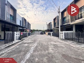 For sale 3 bedrooms townhouse in Don Mueang, Bangkok