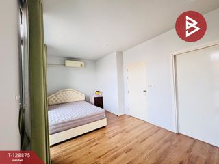 For sale 3 bedrooms townhouse in Don Mueang, Bangkok