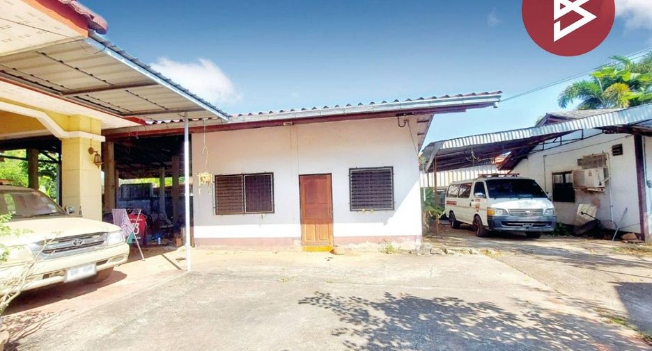 Haus zum Kauf mit Studio in Phon Phisai, Nong Khai