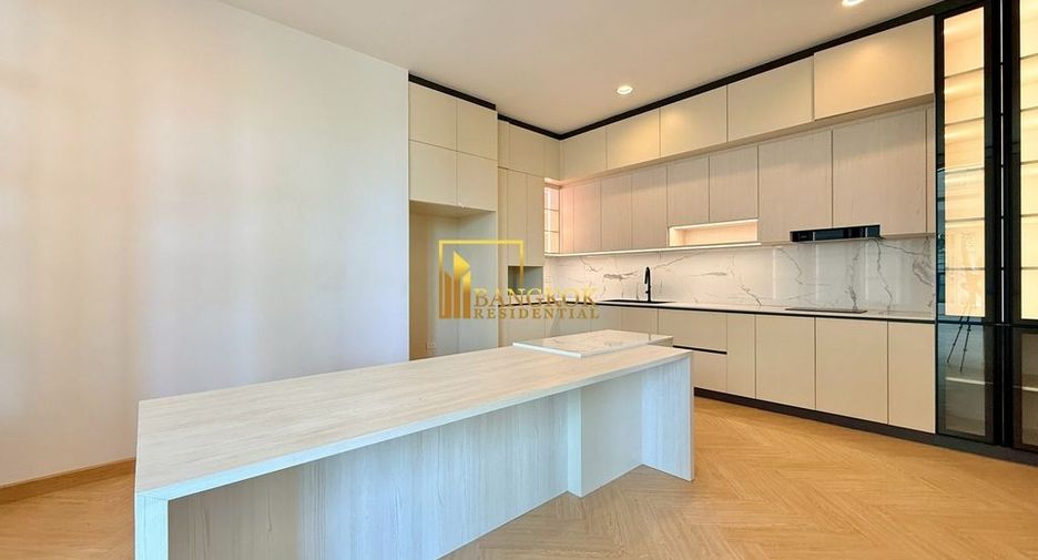 Haus zur Miete und zum Kauf mit 5 Zimmer in Suan Luang, Bangkok