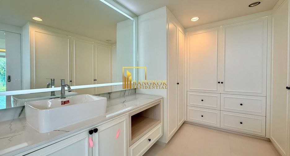 Haus zur Miete und zum Kauf mit 5 Zimmer in Suan Luang, Bangkok