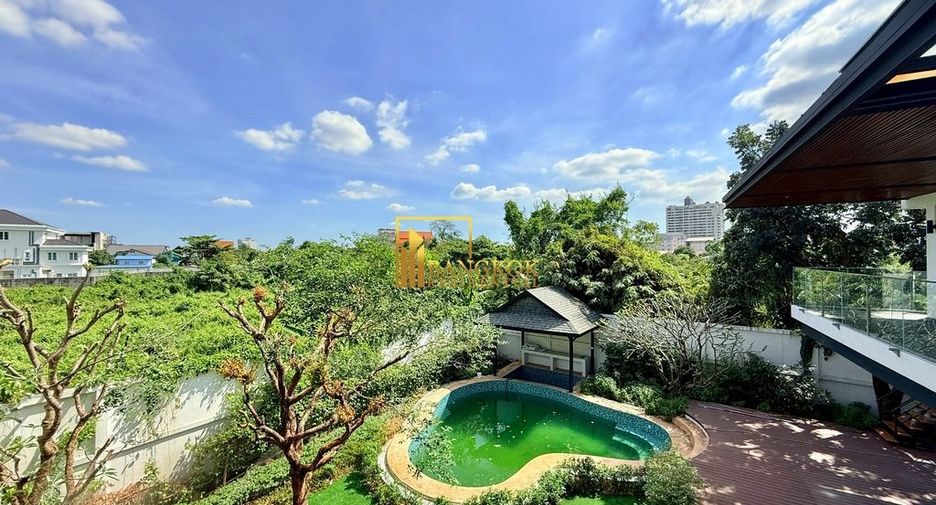Haus zur Miete und zum Kauf mit 5 Zimmer in Suan Luang, Bangkok