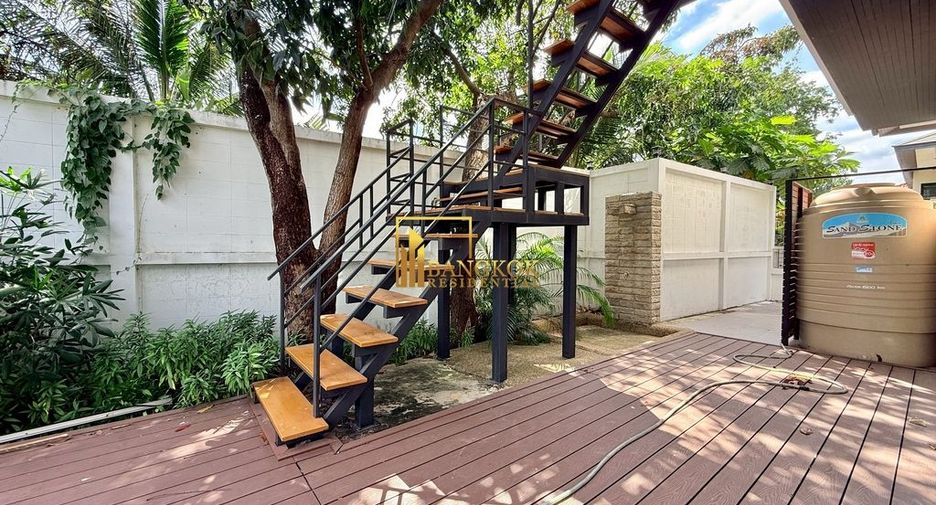 Haus zur Miete und zum Kauf mit 5 Zimmer in Suan Luang, Bangkok