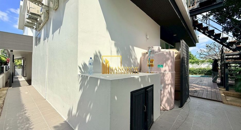 Haus zur Miete und zum Kauf mit 5 Zimmer in Suan Luang, Bangkok