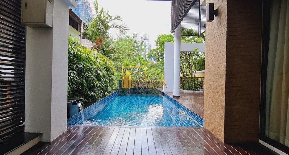 Casa en alquiler de 4 habitaciones en Khlong Toei, Bangkok