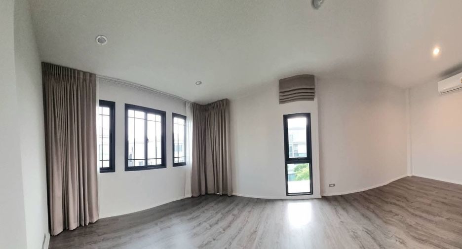 For sale 4 bedrooms townhouse in Prawet, Bangkok