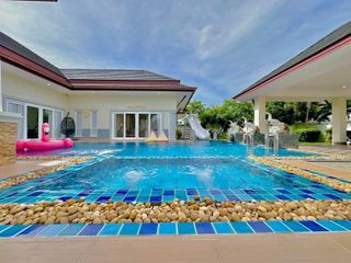 À louer et à vendre 4 chambres maison à Bang Lamung, Chonburi