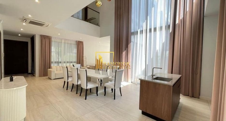 Casa en alquiler de 3 habitaciones en Bang Kapi, Bangkok