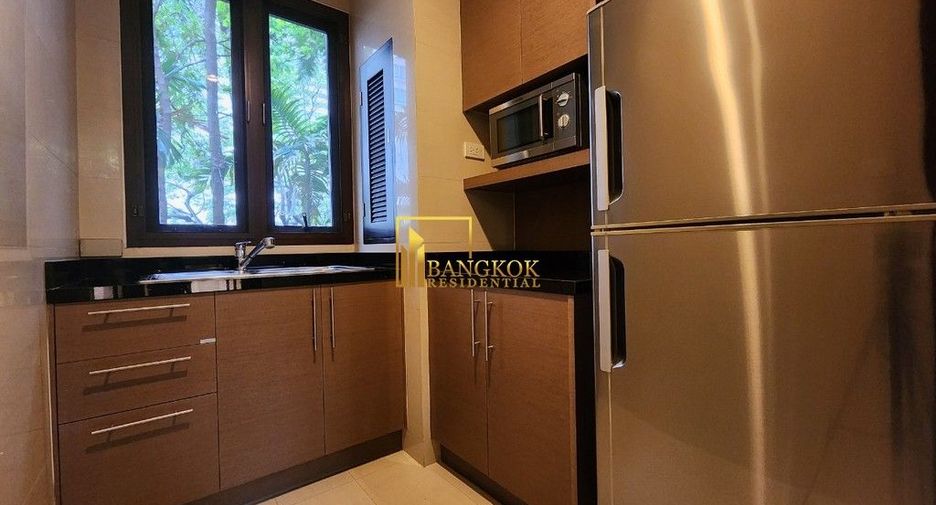 Casa en alquiler de 4 habitaciones en Khlong Toei, Bangkok