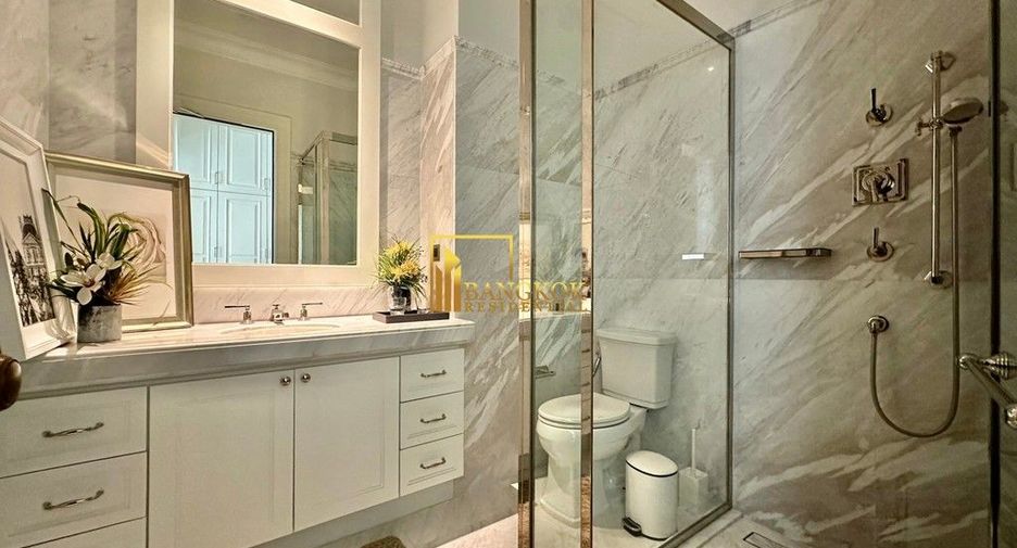 Condo en alquiler de 2 habitaciones en Pathum Wan, Bangkok