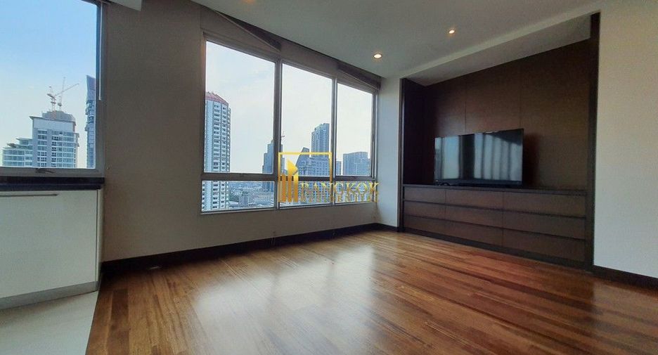 Apartamento en alquiler de 4 habitaciones en Watthana, Bangkok
