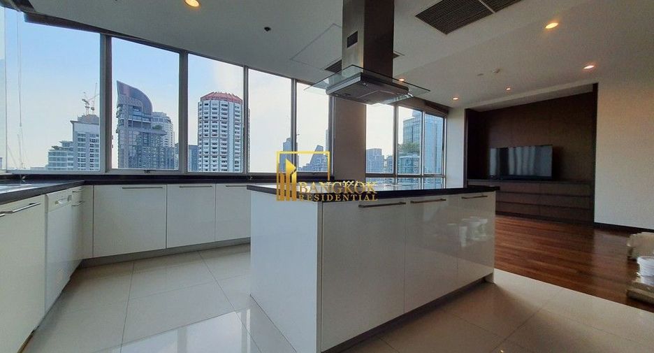 Apartamento en alquiler de 4 habitaciones en Watthana, Bangkok