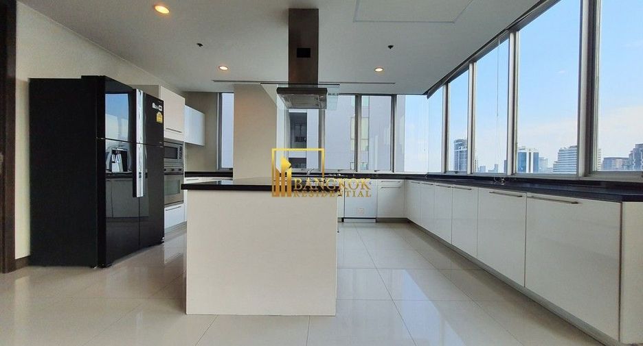Apartamento en alquiler de 4 habitaciones en Watthana, Bangkok