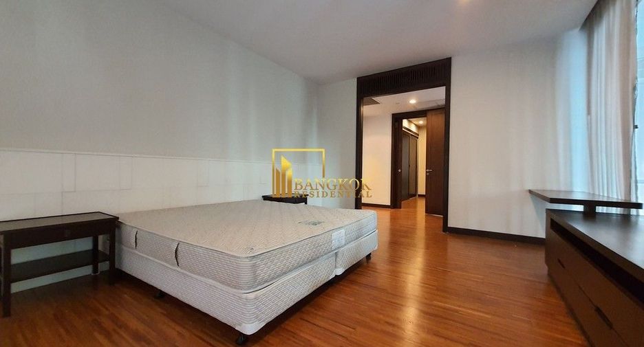 Apartamento en alquiler de 4 habitaciones en Watthana, Bangkok