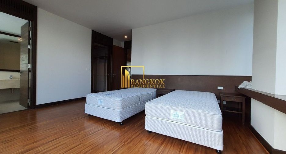 Apartamento en alquiler de 4 habitaciones en Watthana, Bangkok