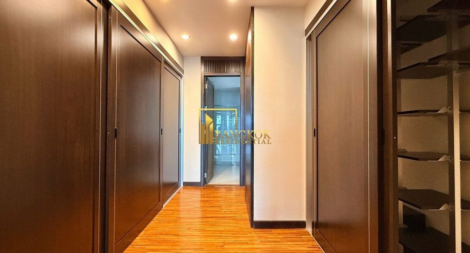 À louer 4 chambres appartement à Watthana, Bangkok