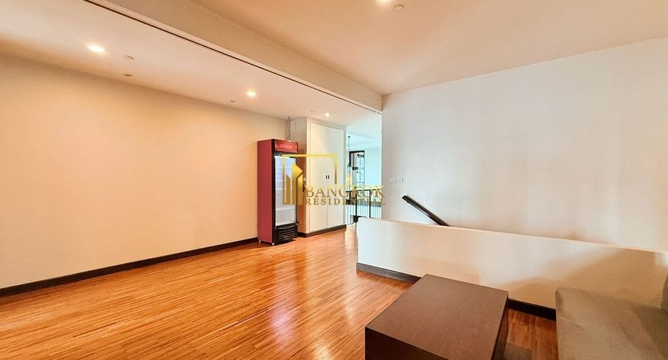 À louer 4 chambres appartement à Watthana, Bangkok