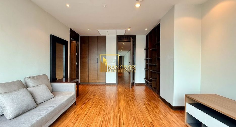 À louer 4 chambres appartement à Watthana, Bangkok