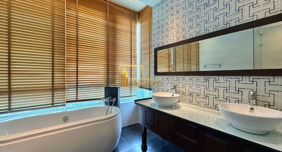 À louer 4 chambres appartement à Watthana, Bangkok
