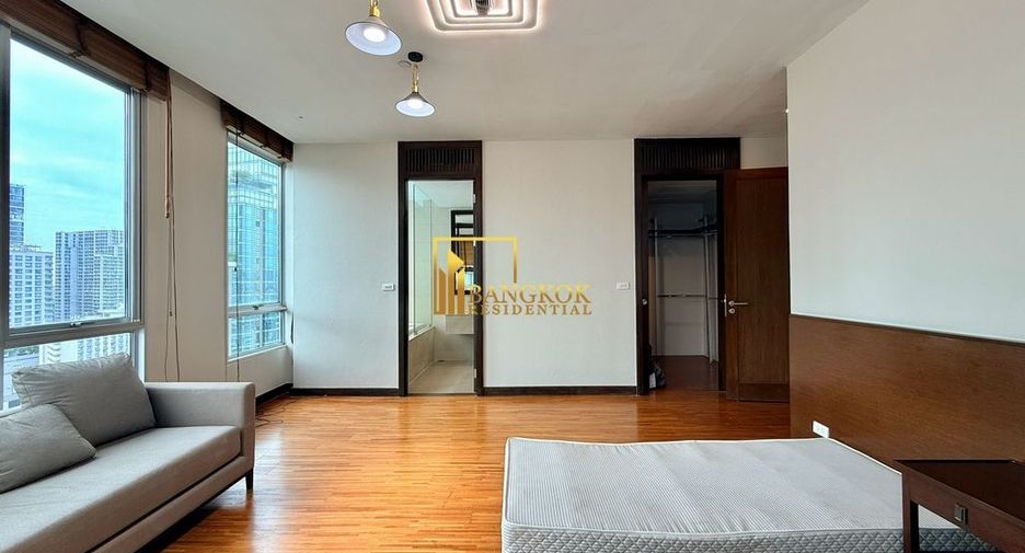 À louer 4 chambres appartement à Watthana, Bangkok