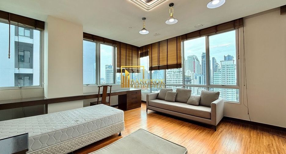 À louer 4 chambres appartement à Watthana, Bangkok