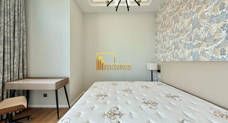 For rent 3 bedrooms condo in Khlong Toei, Bangkok