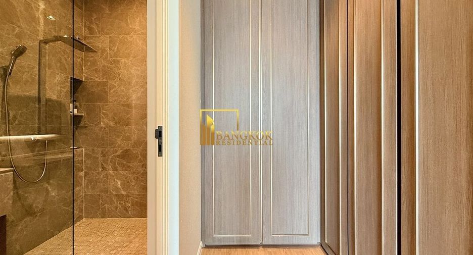For rent 3 bedrooms condo in Khlong Toei, Bangkok