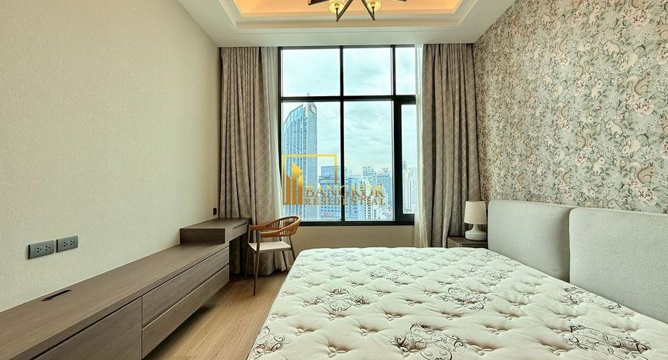 For rent 3 bedrooms condo in Khlong Toei, Bangkok